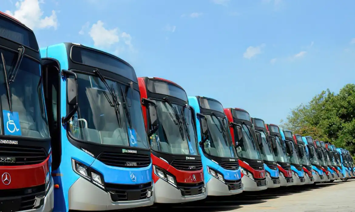 Justiça Aceita Denúncia Contra Dirigentes de Empresas de Ônibus Vinculadas ao PCC na Operação Fim da Linha