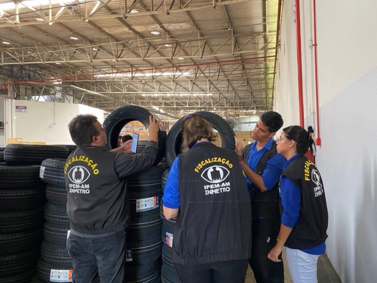 Fiscalização reprovou e interditou 522 pneus importados em operação nacional em Manaus