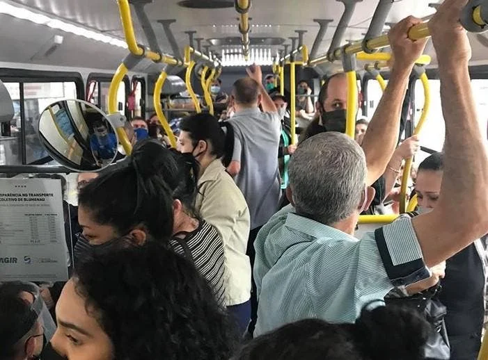 Prefeitura de Manaus assegura transporte gratuito na eleição