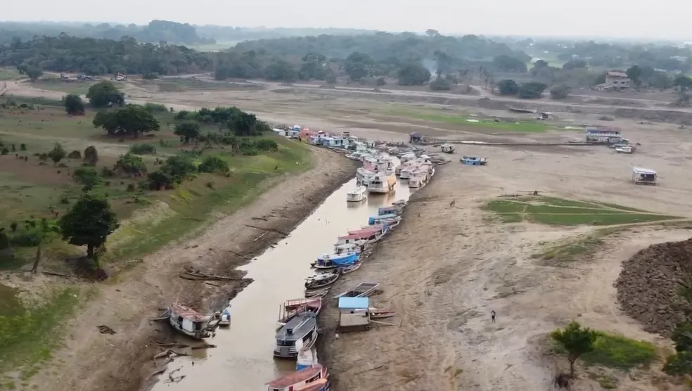 Estiagem atinge quase 800 mil amazonenses; ‘Negro’ a 35 centímetros da maior seca da história