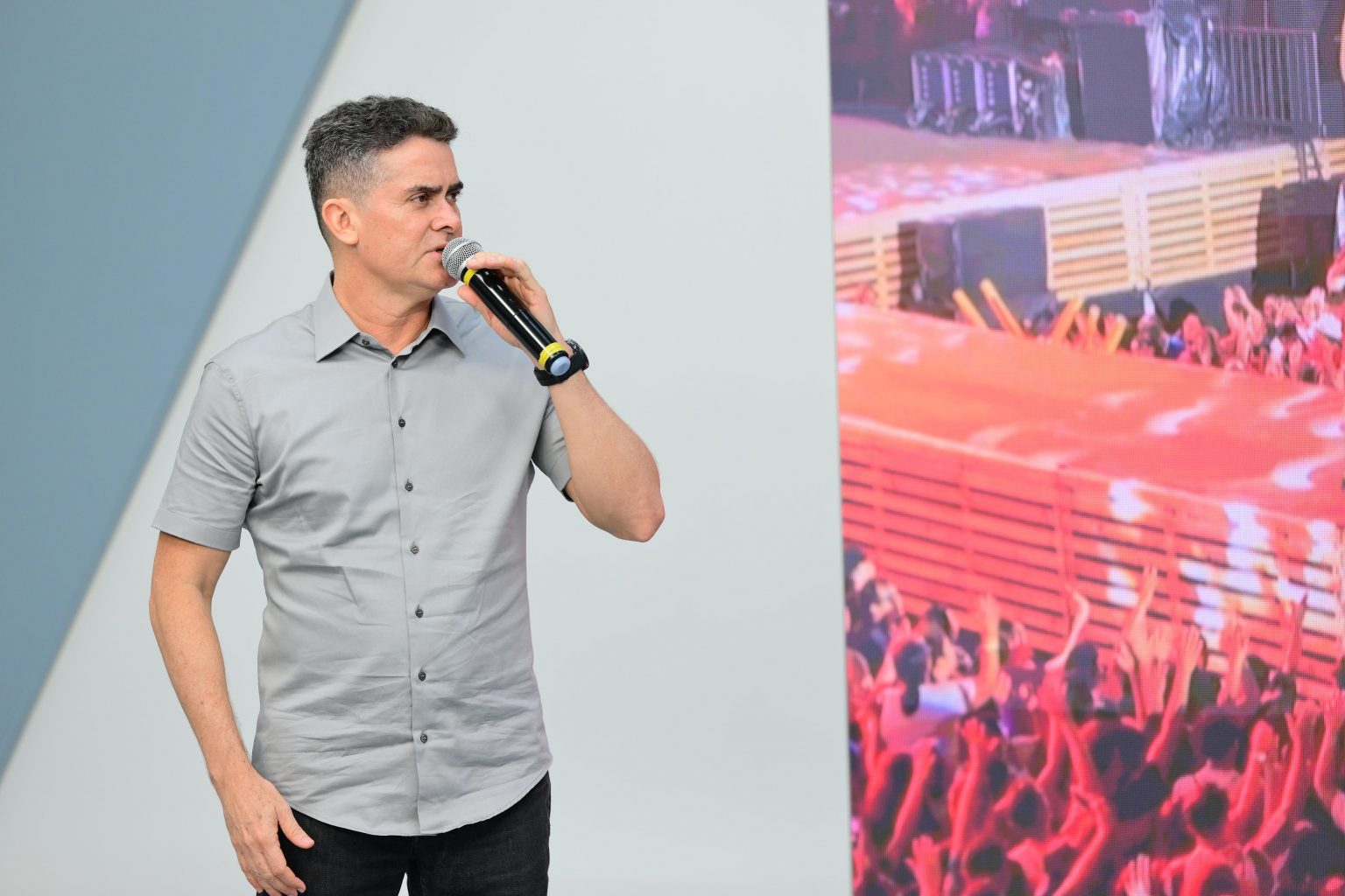 David Almeida anuncia novos nomes para as secretarias municipais