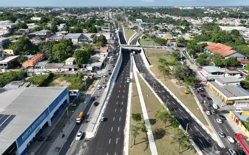 Mais de 1.000 multas são registradas no primeiro dia de funcionamento dos ‘corujinhas’ em Manaus