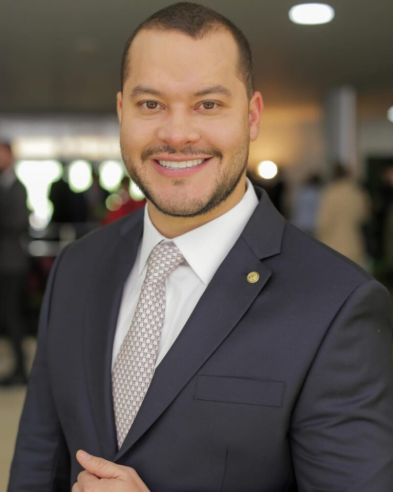 STF autoriza investigação contra deputado Adail Filho por suspeita de irregularidades financeiras